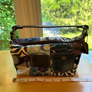 🩵✨Unique vintage Y2K denim blue patchwork mini coach bag!🩵✨